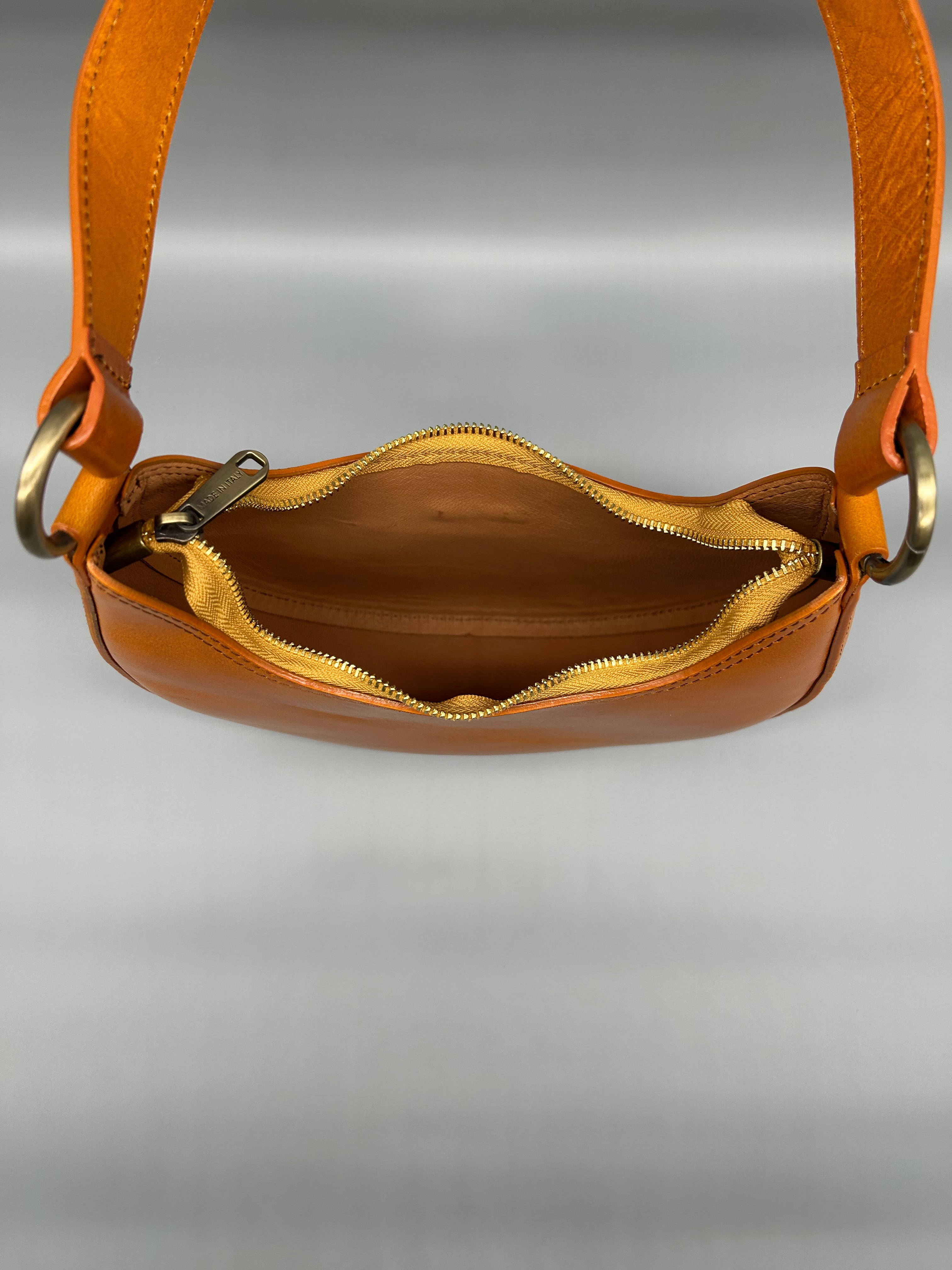 Borsa a mezzaluna grande da donna