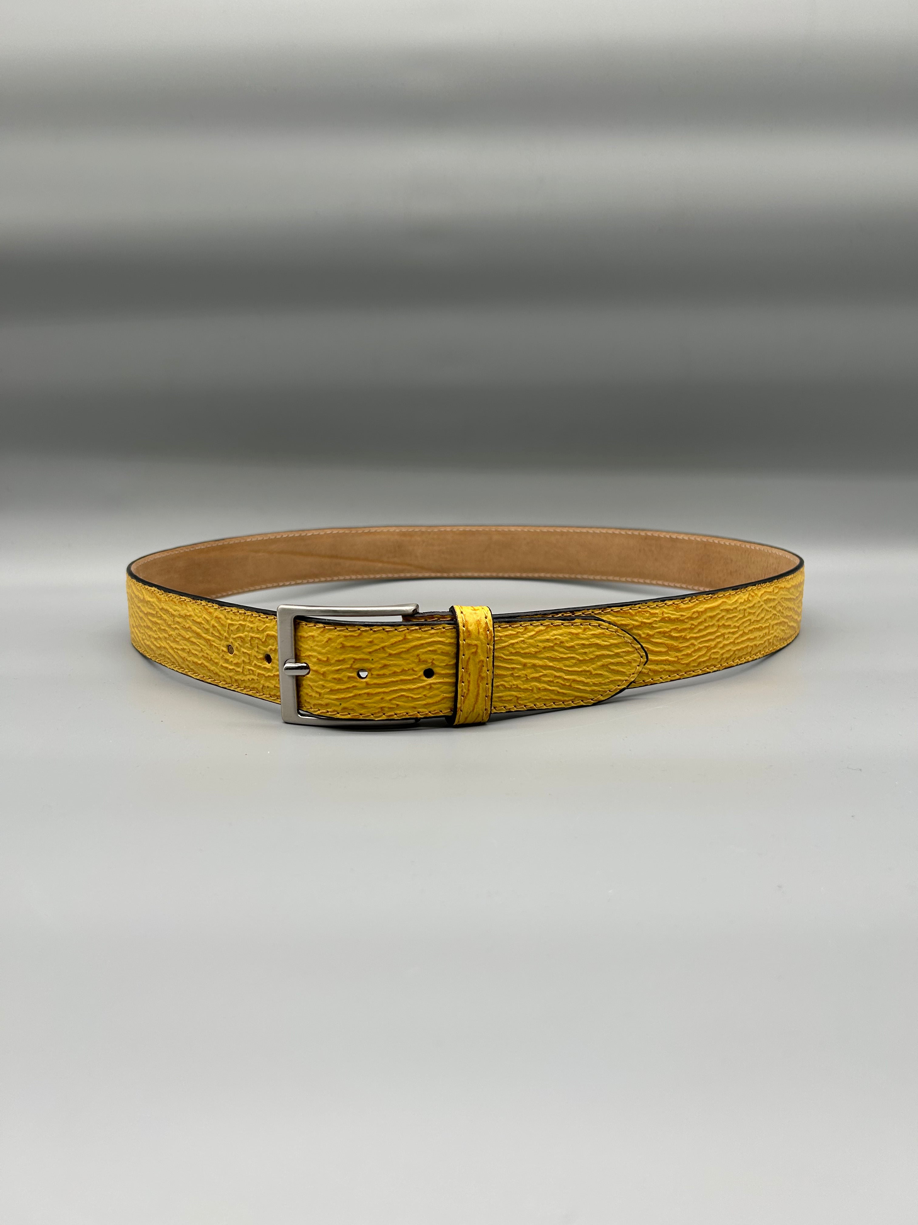 Cintura in pelle di squalo